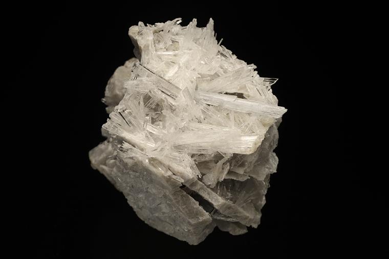 HYDROBORACITE with GYPSUM
